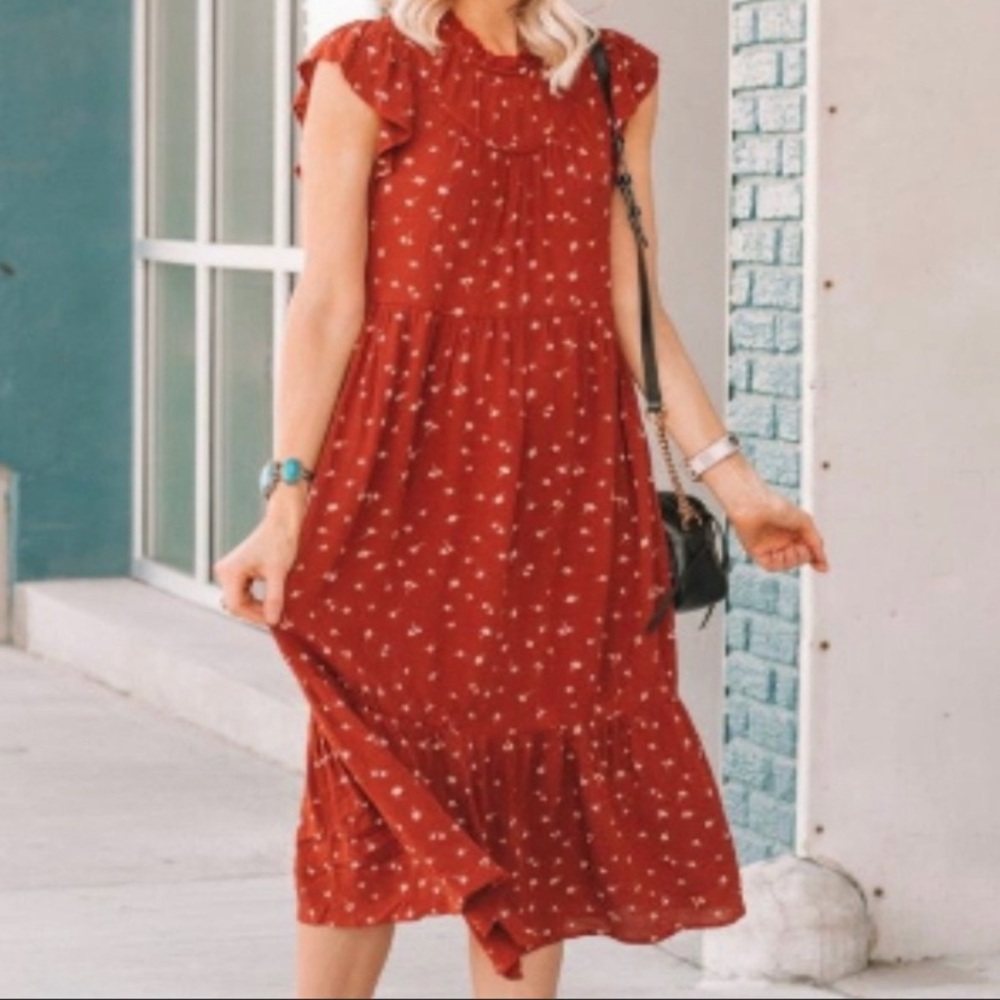 Universal Thread Rust Floral print Midid dress